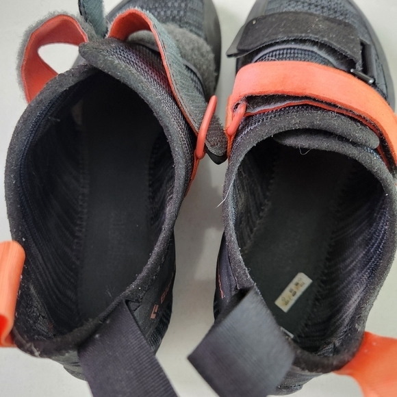 BLACK DIAMOND Momentum Women's rock Climbing Shoe size 6 USW - Picture 10 of 12